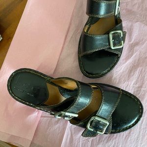 Born BOC Black Leather Sandals
